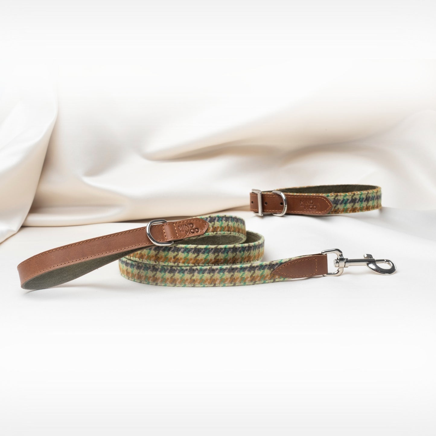 Wool Voyage Chronicles Mod Collar